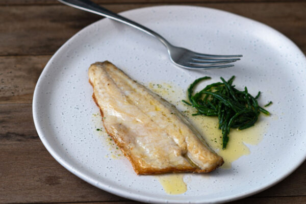 4 Frozen Sea Bass Fillets - Image 3